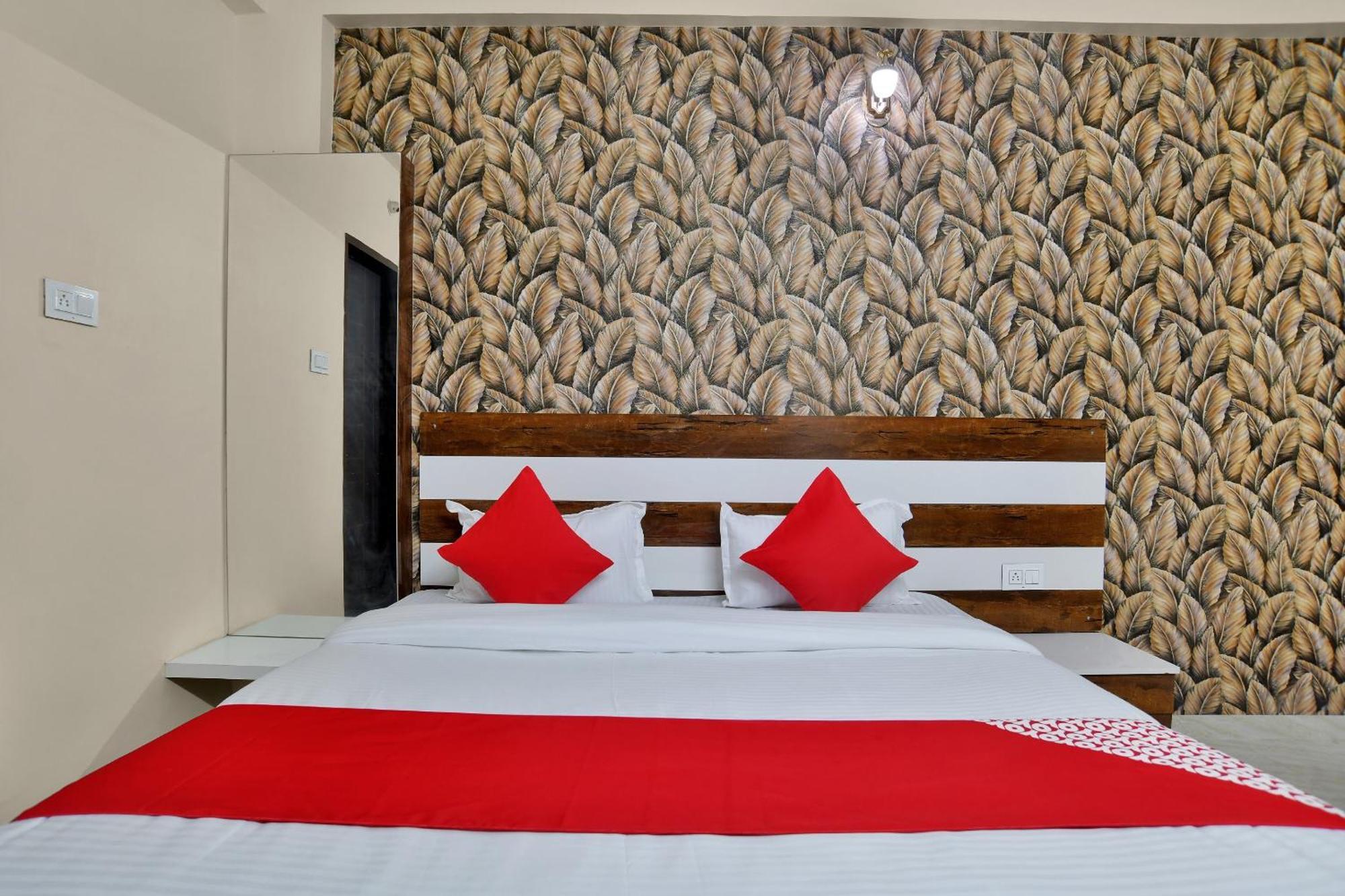 Hotel O Zodiac Indaur Kültér fotó